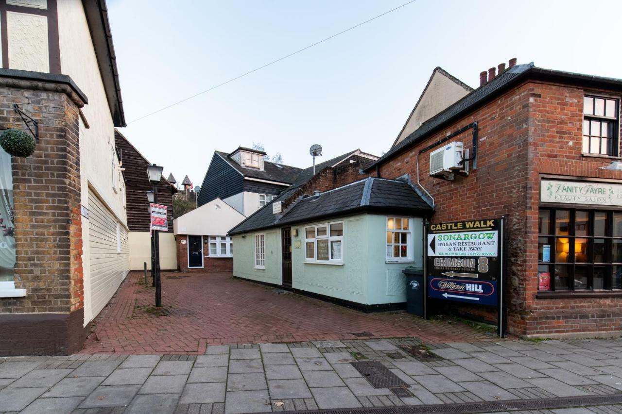 Spacious 2Br Flat In Stansted Apartment Stansted Mountfitchet Exterior photo